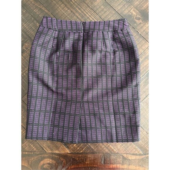 Ann Taylor Petite Purple and Black Lined Pencil Skirt Size 4 Petite - Picture 2 of 5
